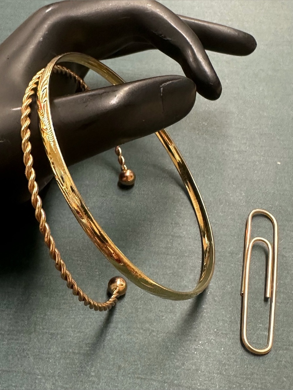 Plus Size Bracelet Bundle Gold Texture And Twist Cuff B11